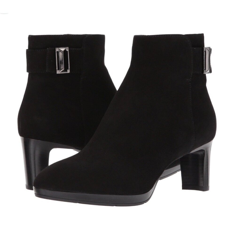 Aquatalia Daniella Black Suede Ankle Boots β Size 9